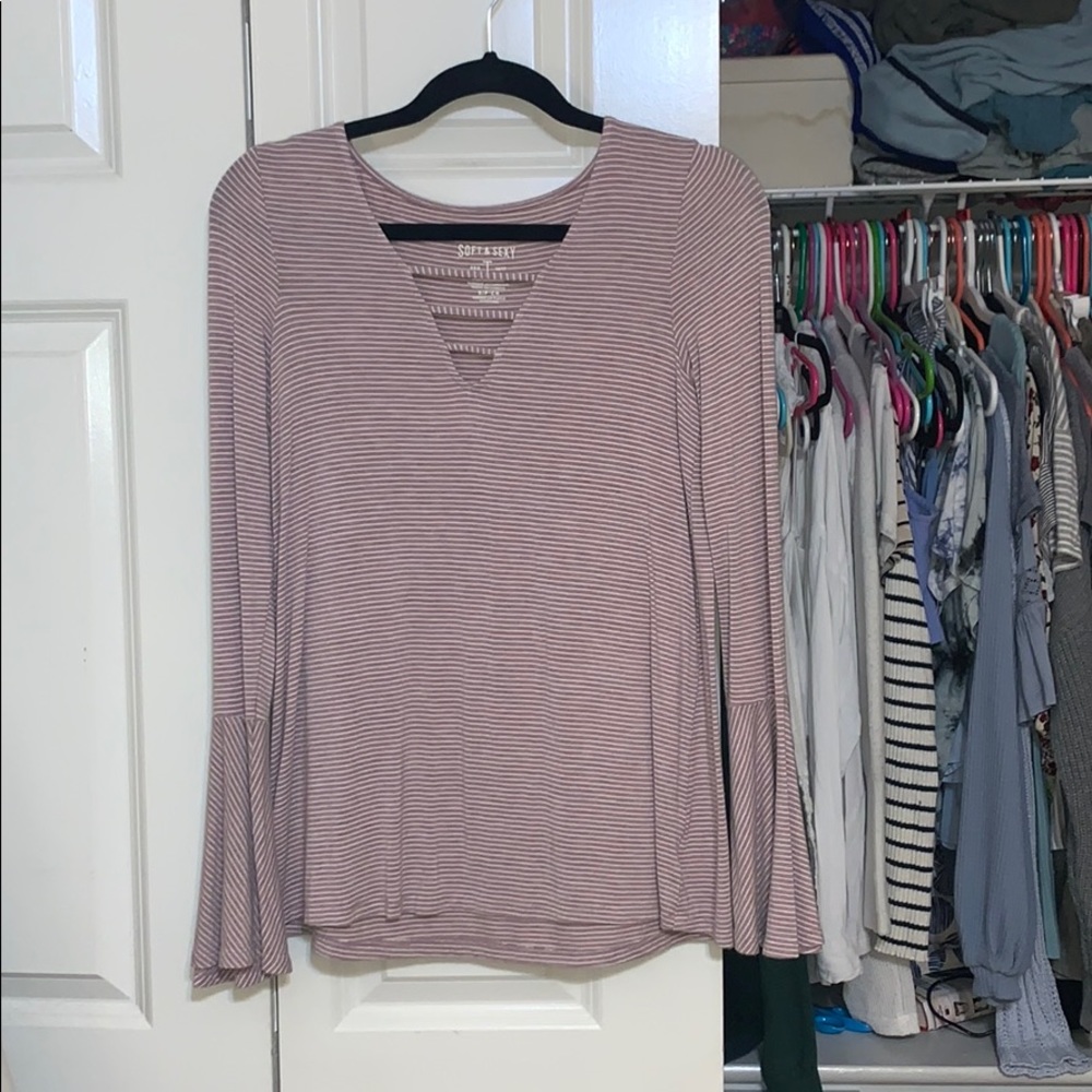 Size S American eagle long sleeve